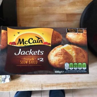 Baked Frozen Jacket Potatoes-(10-12oz)(1x30)03